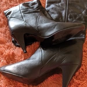 Women's boots